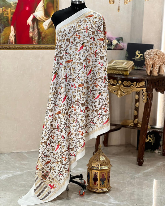 Gorgeous Warm and Soft Kashmiri Shawl