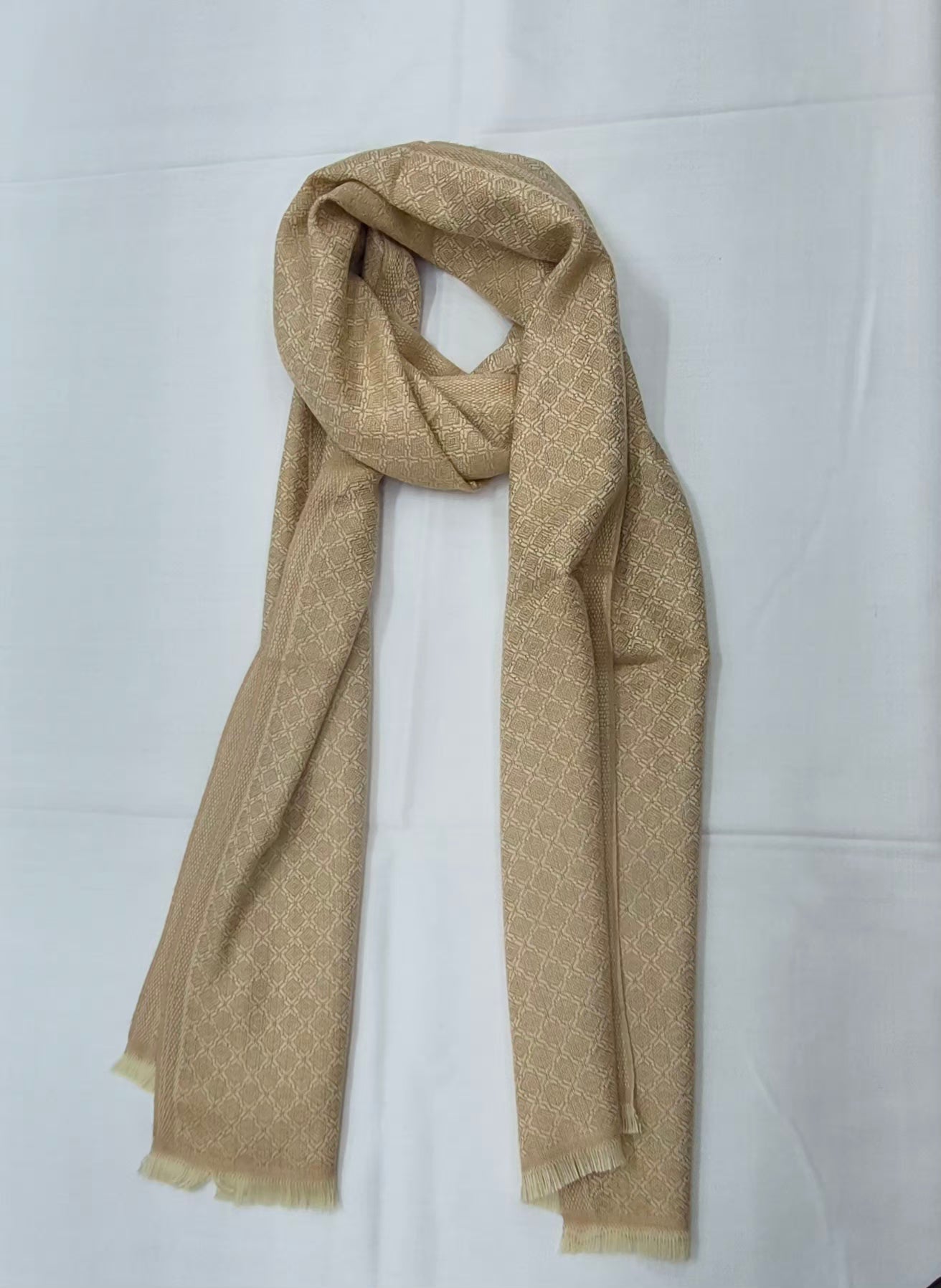 Checkered Jamawar Men’s Woollen Muffler