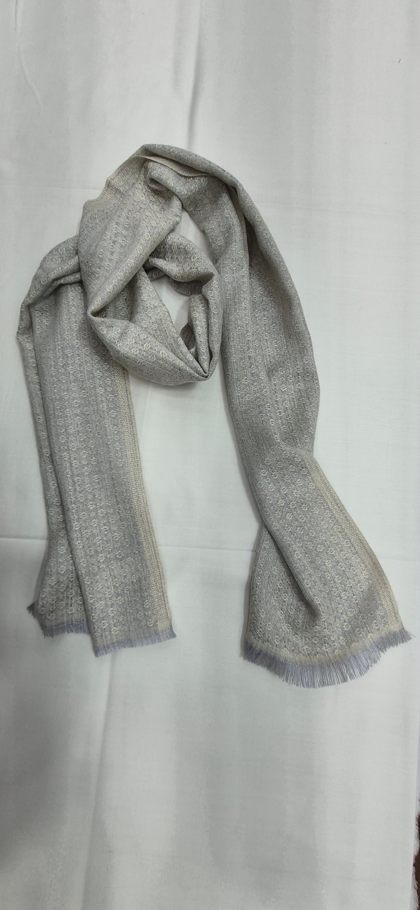 Checkered Jamawar Men’s Woollen Muffler