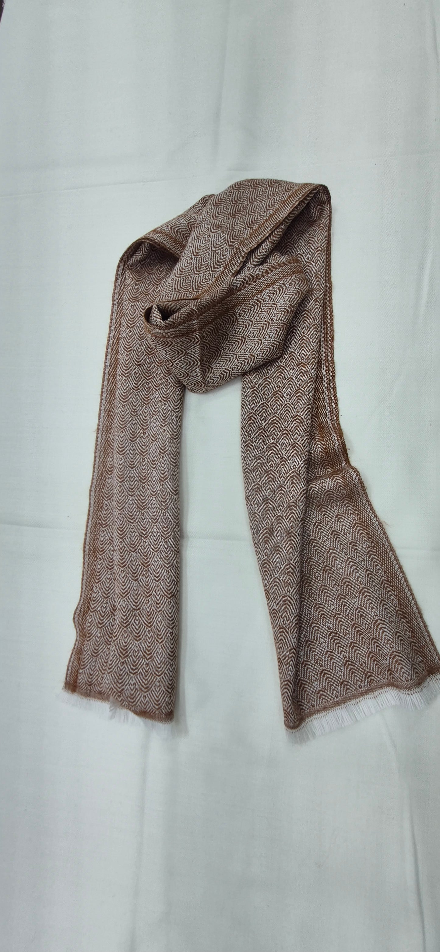 Checkered Jamawar Men’s Woollen Muffler