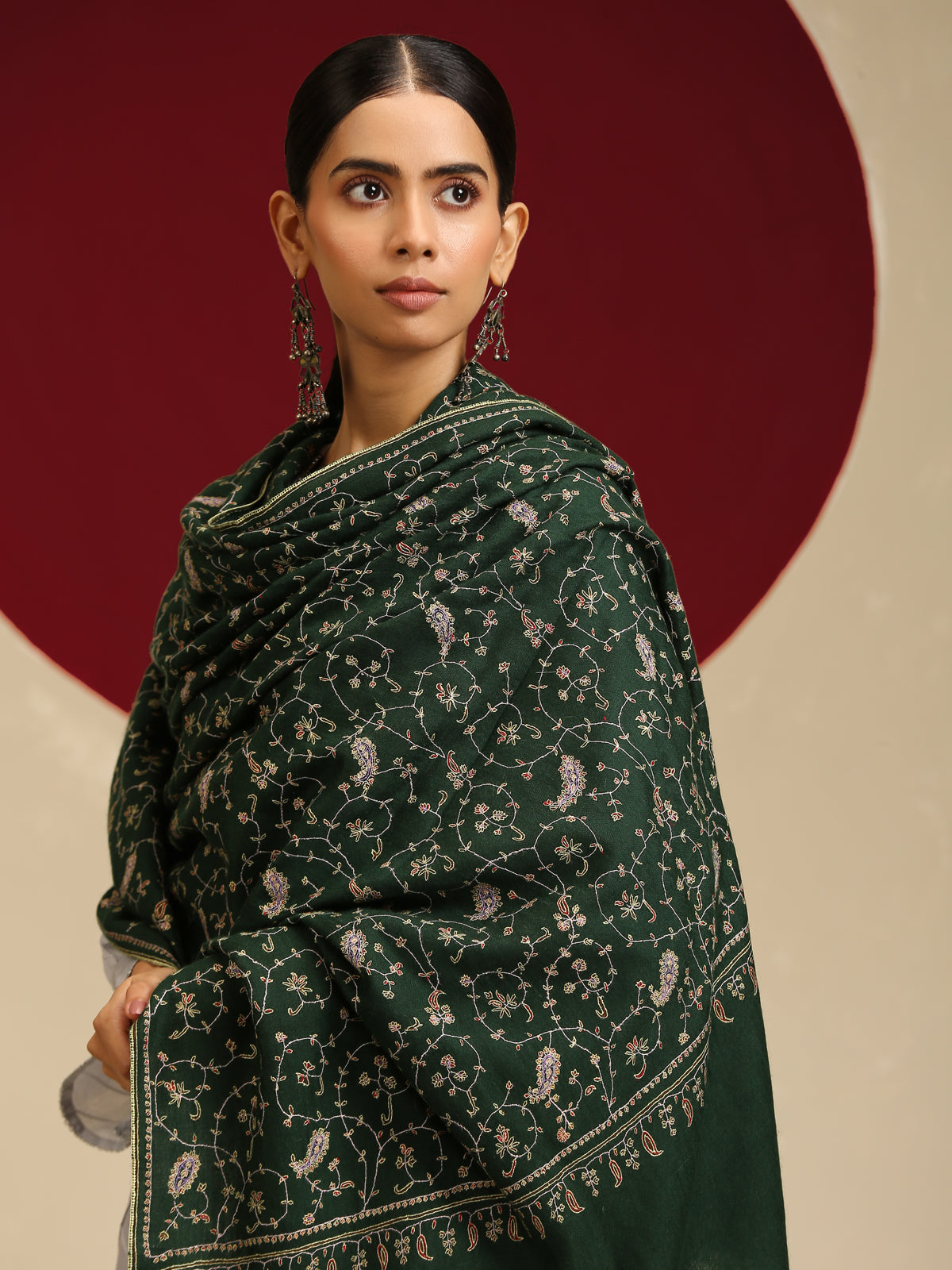 Authentic Kashmiri Pashmina Bel Jama Shawl – Handwoven Luxury with Allover Floral Vine Embroidery