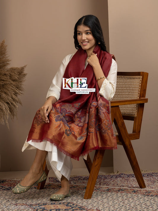 Maroon Women's Woollen Shawl with Kaani Palla Pattern.