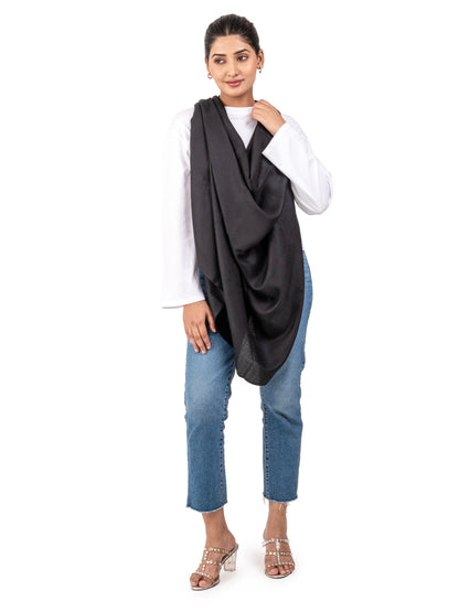 Women Luxurious Classic Plain Shawl