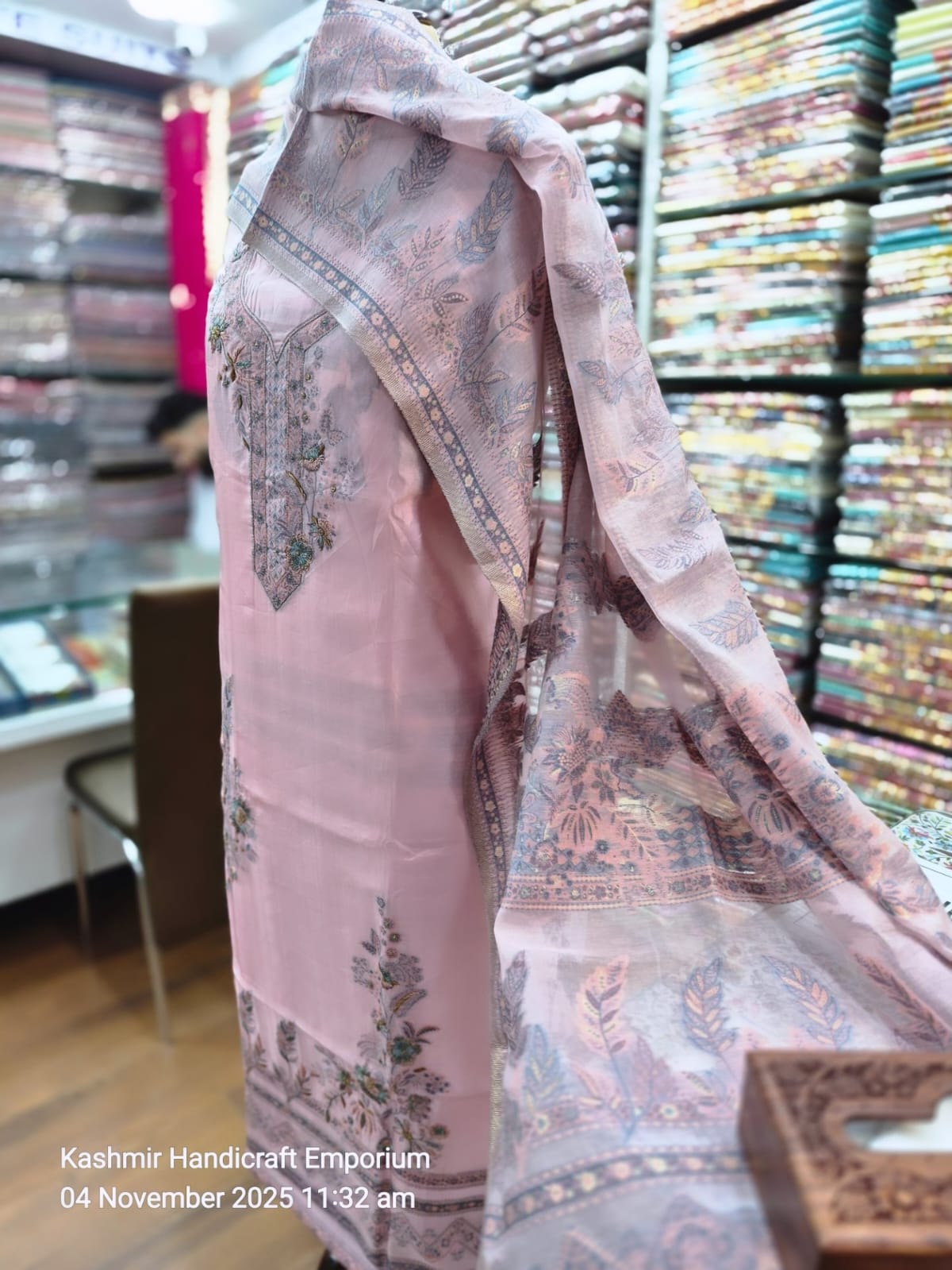 💫💫Shahi Resham by Regal Loom __Pure Kashmiri silk woven suit .