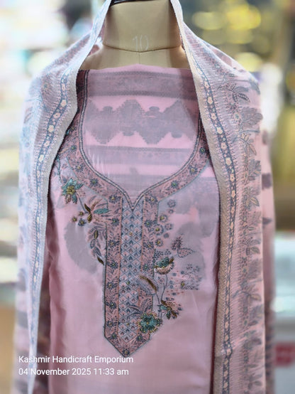 💫💫Shahi Resham by Regal Loom __Pure Kashmiri silk woven suit .