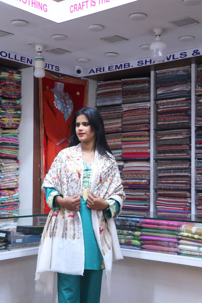 Gorgeous Warm and Soft Kashmiri Shawl