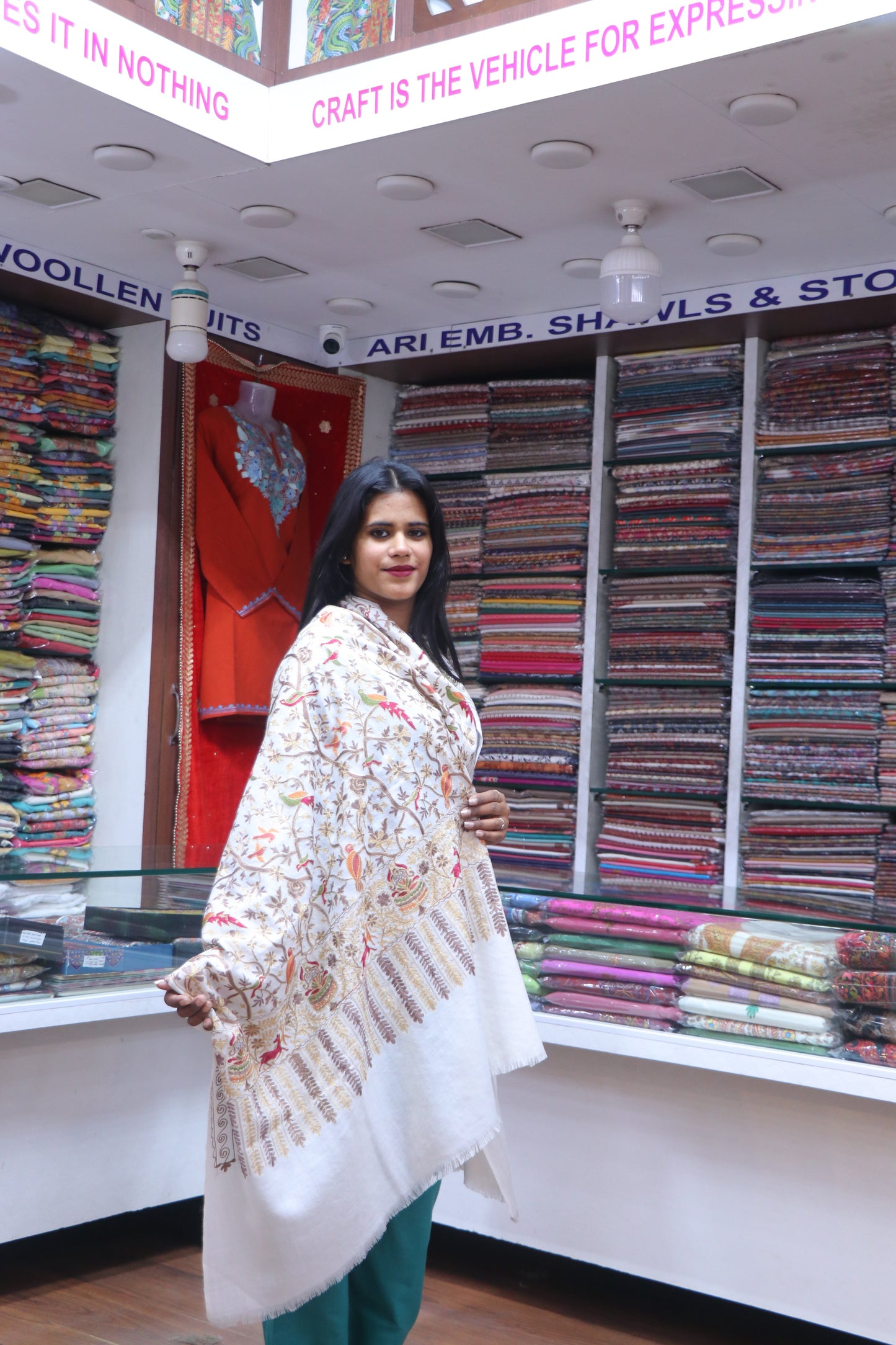 Gorgeous Warm and Soft Kashmiri Shawl